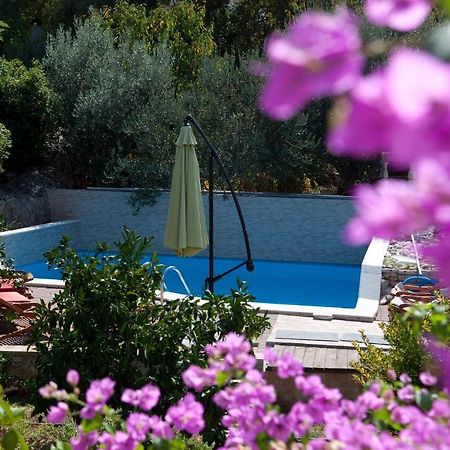 Villa Donna Трогир Екстериор снимка