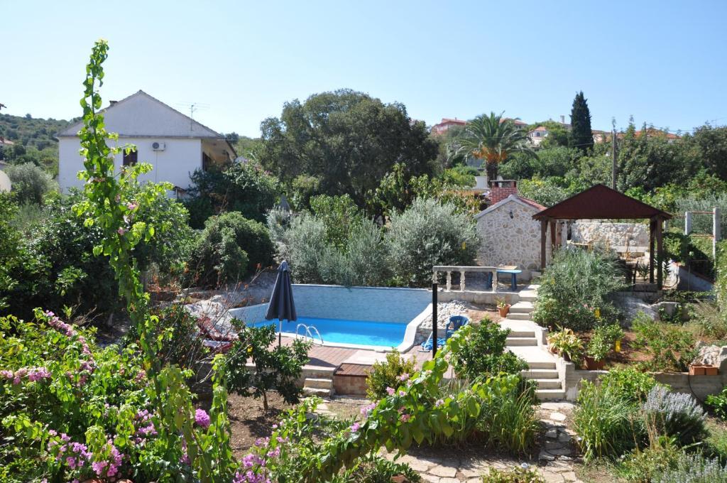 Villa Donna Трогир Екстериор снимка