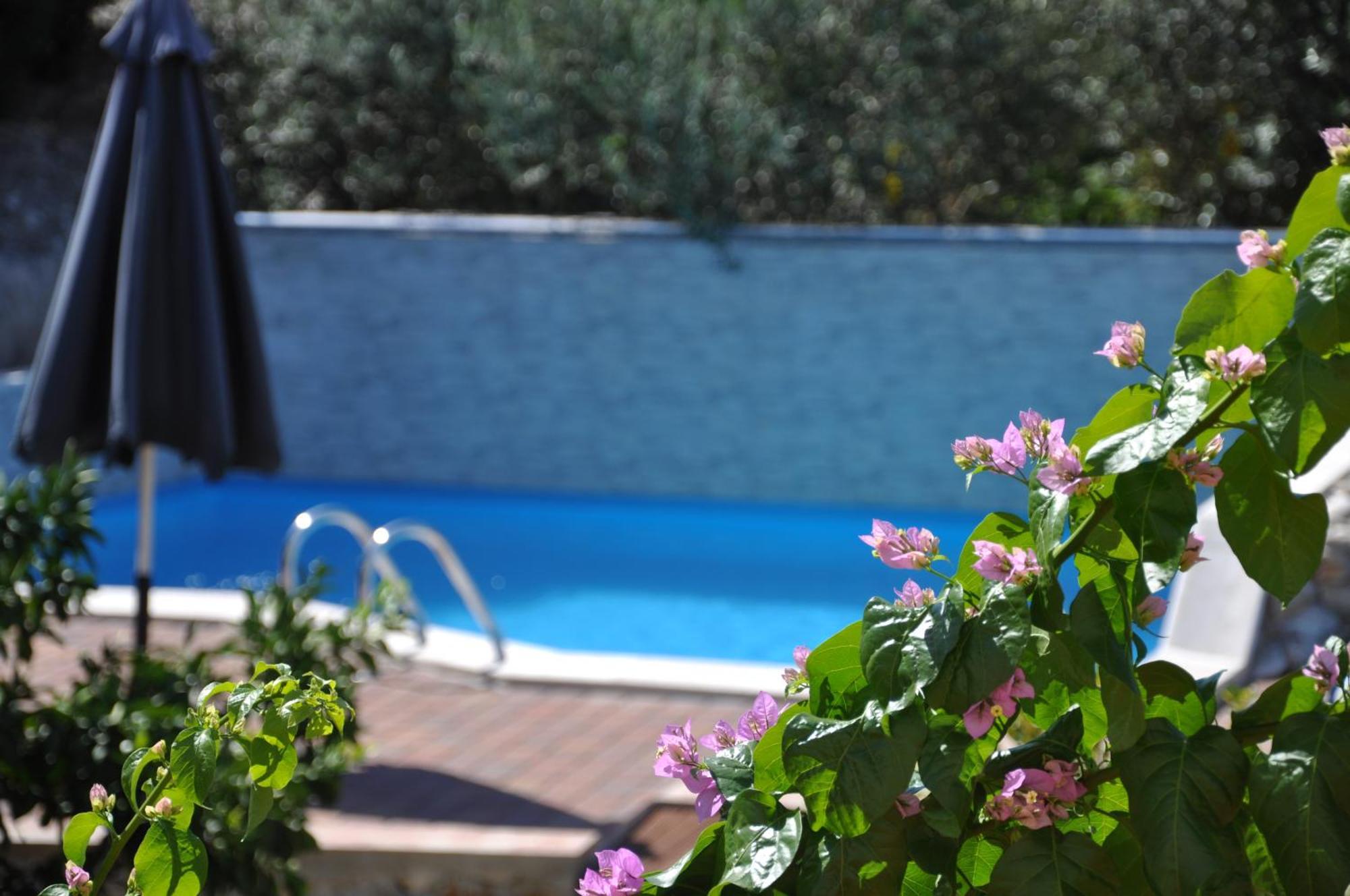Villa Donna Трогир Екстериор снимка